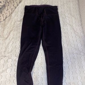 Dark purple leggings, size M